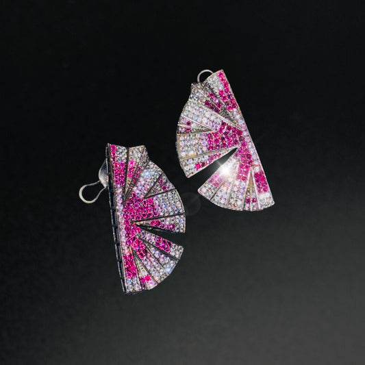 THE ÉVENTAIL ROSE EARRING