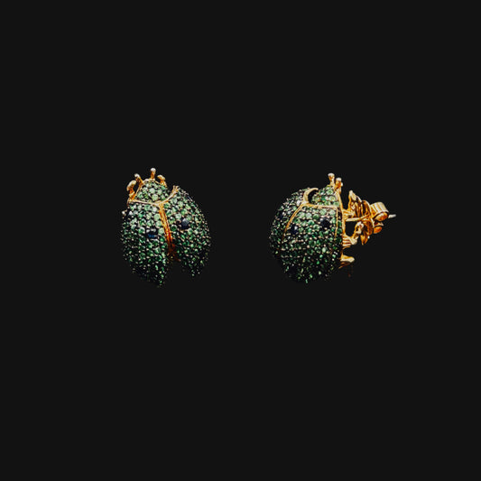 THE LADY BUG EARRING (TSAVORITE)