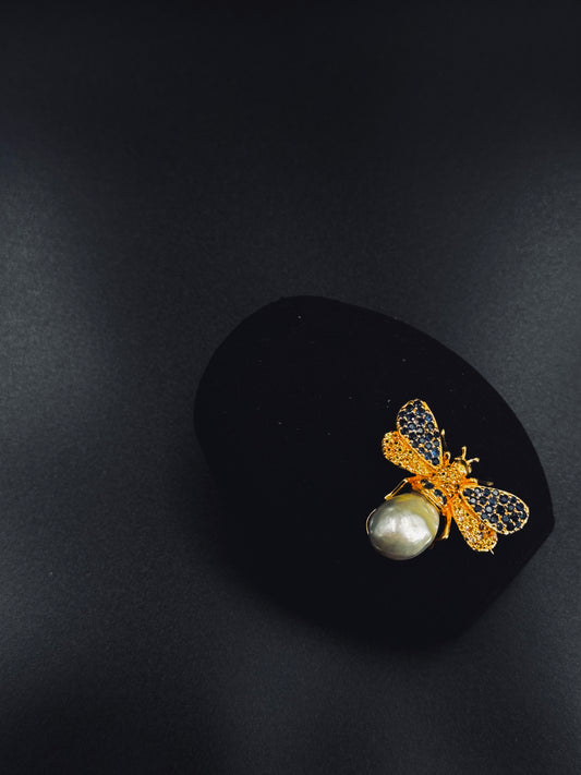 BEBE BROOCH (BLUE)